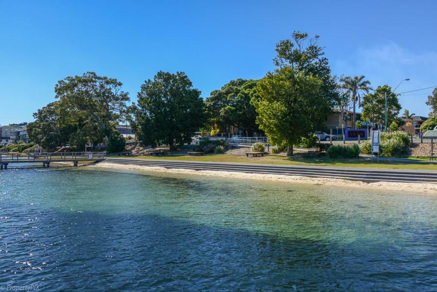 Jamaica Holiday Units Forster Exterior photo